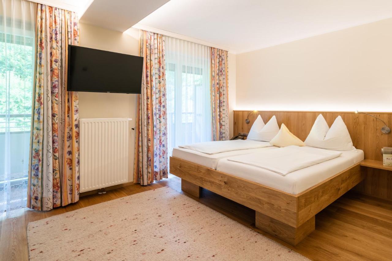 Alexanderhof Hotel 4*