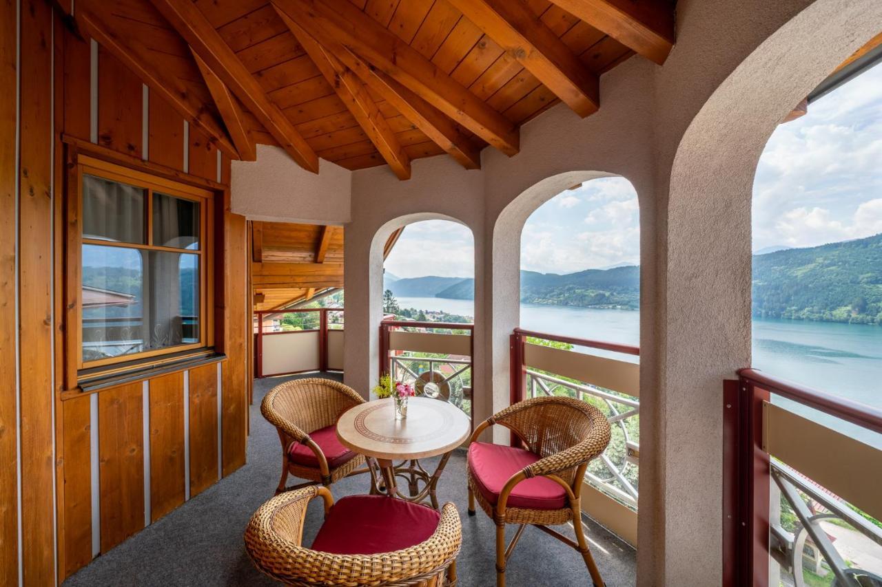 Hotel Alexanderhof 4*