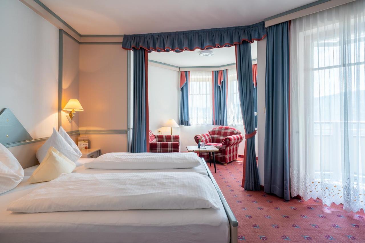 Hotel Alexanderhof 4*