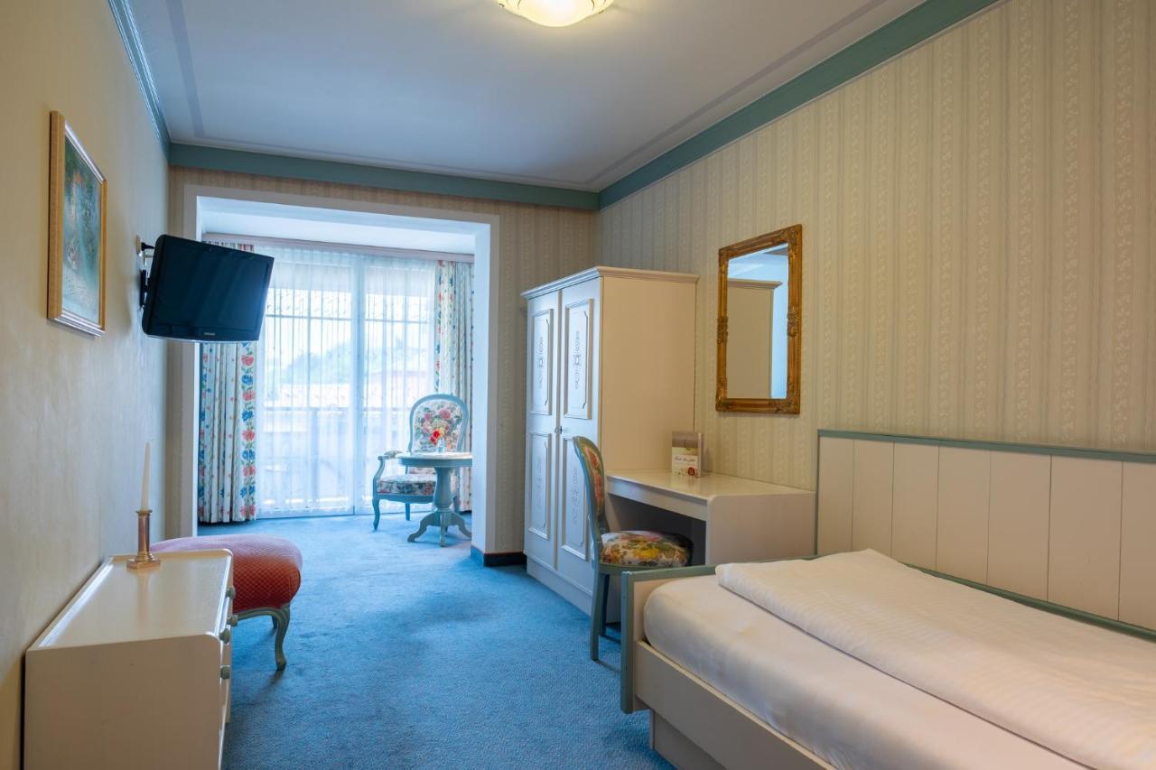 Hotel Alexanderhof 4*