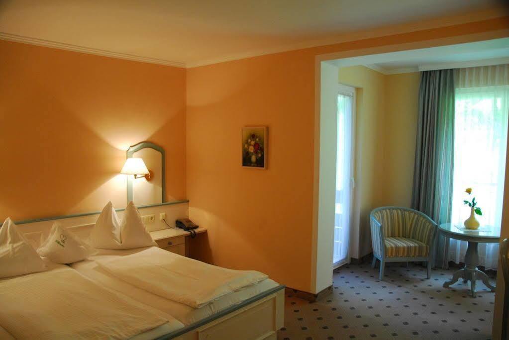 Alexanderhof 4*